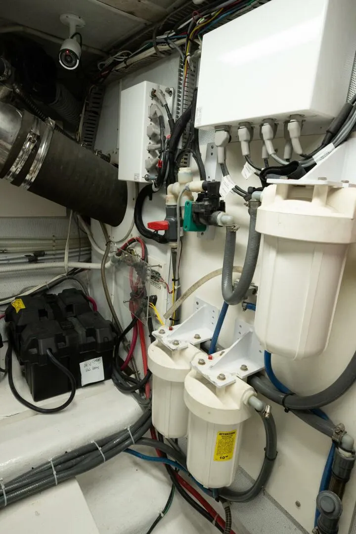 Slide: The Image of 2001 Mikelson 61 YF  - 5403092