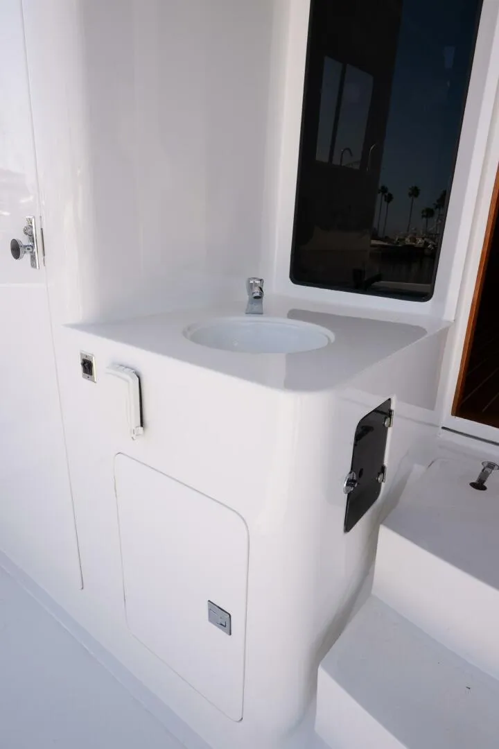 Slide: The Image of 2001 Mikelson 61 YF  - 5403103