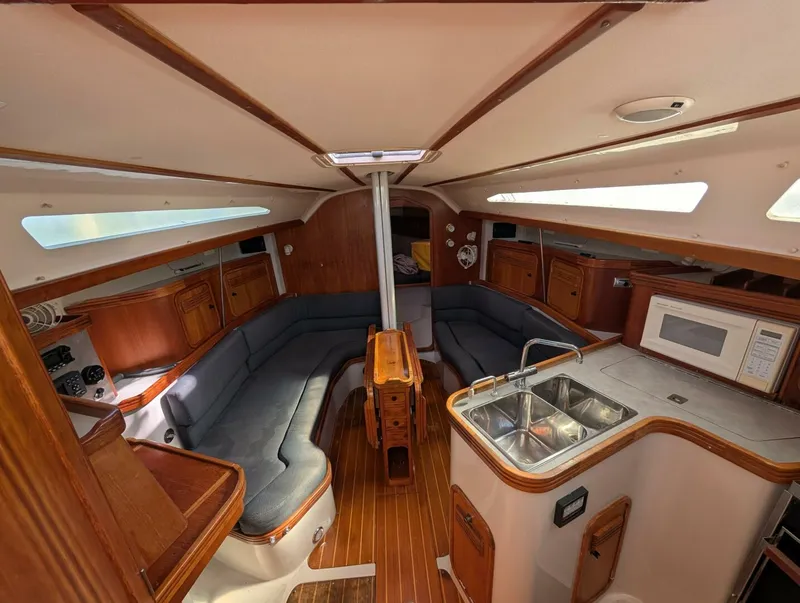 Slide: The Image of C&C 110 1999 - 5403840