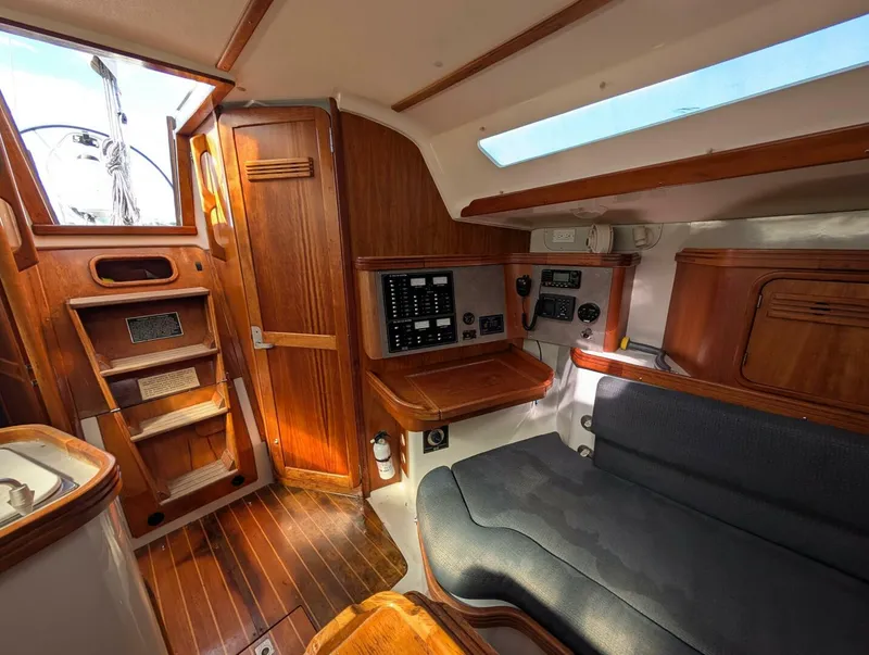 Slide: The Image of C&C 110 1999 - 5403843