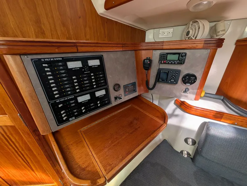 Slide: The Image of C&C 110 1999 - 5403844