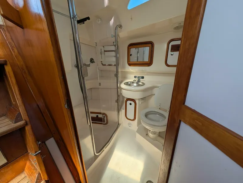 Slide: The Image of C&C 110 1999 - 5403845