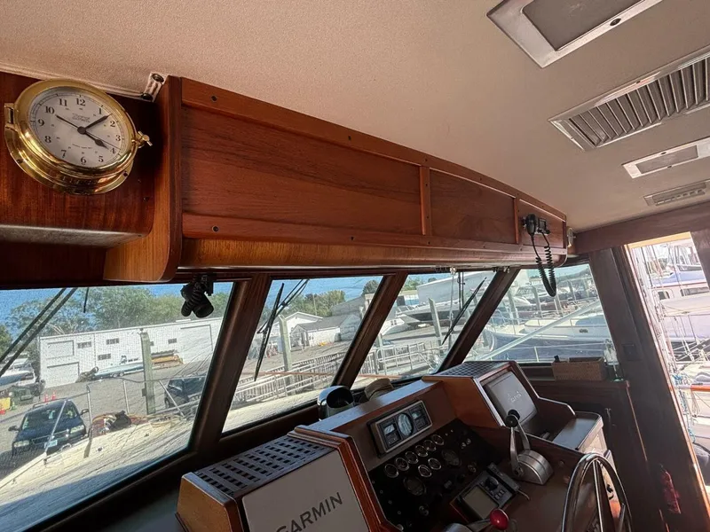 Slide: The Image of Hatteras Flybridge 1987 - 5418828