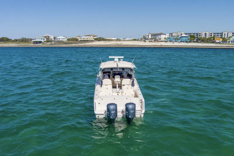 Slide: The Image of 2009 33 Grady White 330 No Name Stern - 5405910