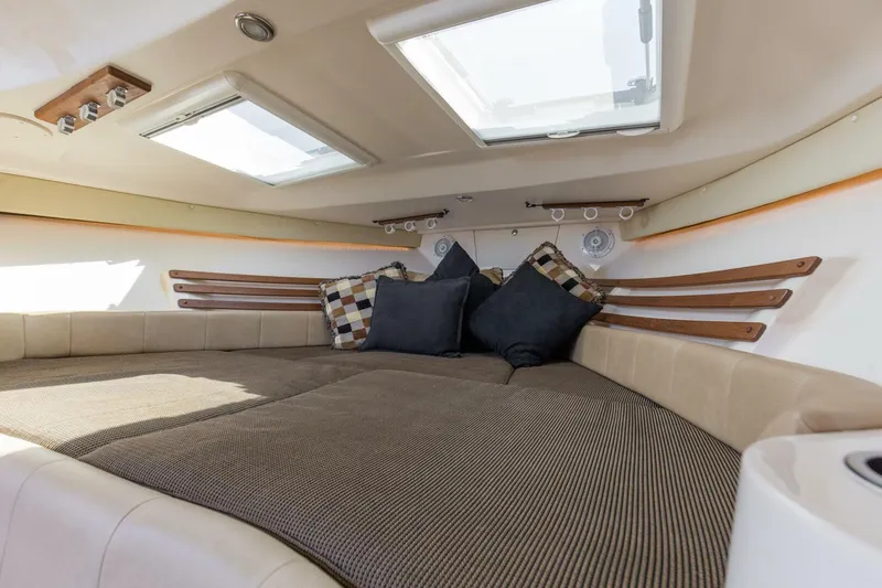 Slide: The Image of 2009 33 Grady White 330 No Name Cabin (2) - 5405862