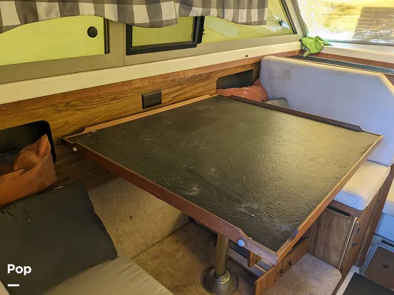 Slide: The Image of Carver Santa Cruz 2667 Cabin Cruiser 1982 - 13855705