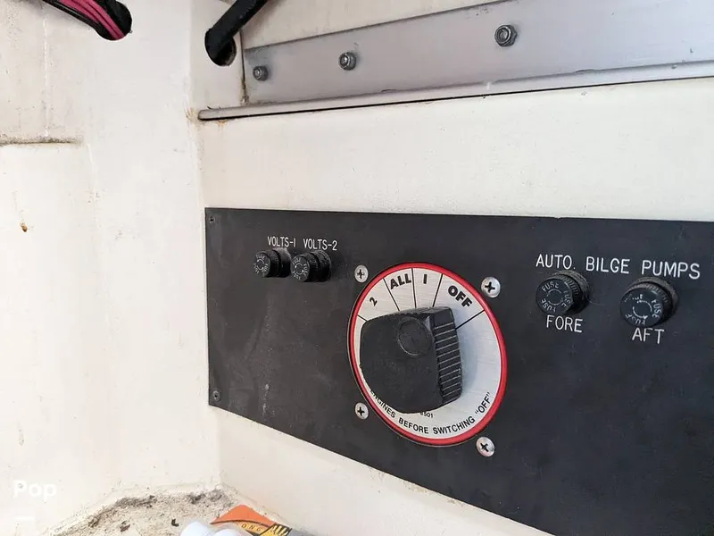 Slide: The Image of Battery Switch - 13855714