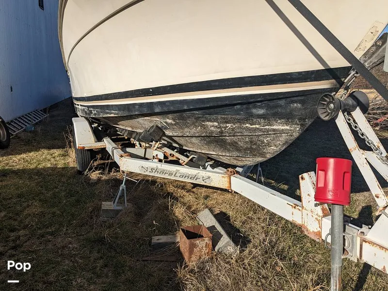 Slide: The Image of Carver Santa Cruz 2667 Cabin Cruiser 1982 - 13855756