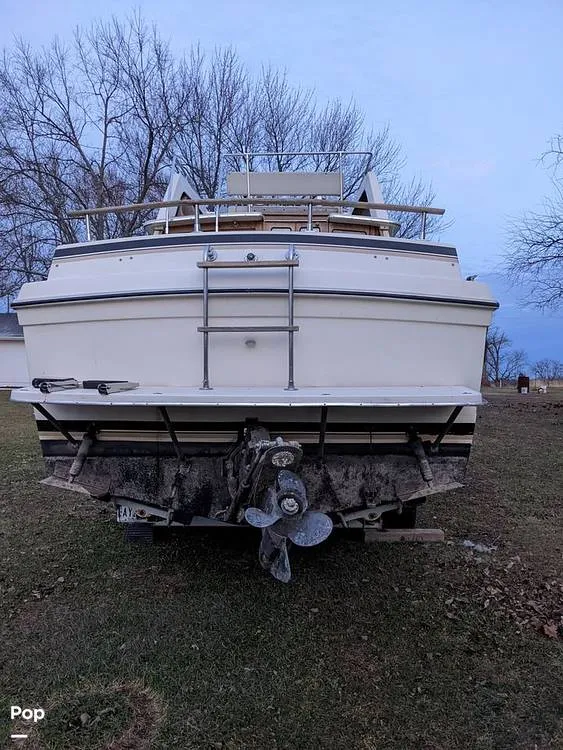 Slide: The Image of Carver Yachts Santa Cruz 2667 Cabin Cruiser 1982 - 10478805