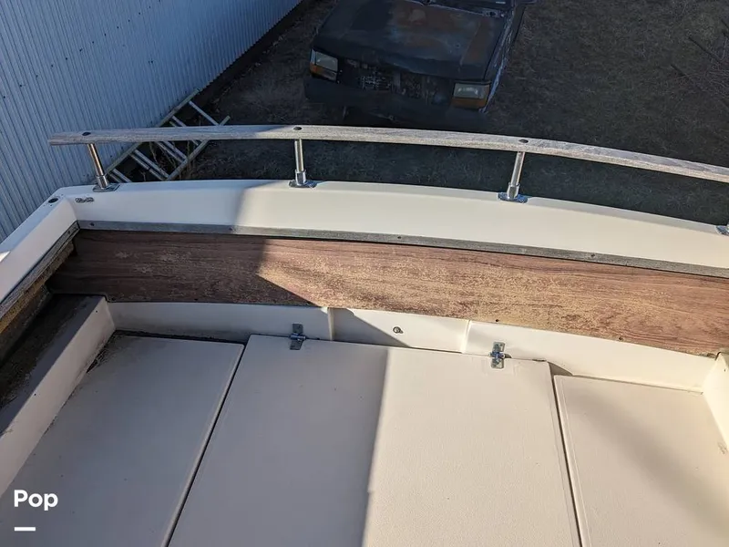 Slide: The Image of Carver Yachts Santa Cruz 2667 Cabin Cruiser 1982 - 13855699