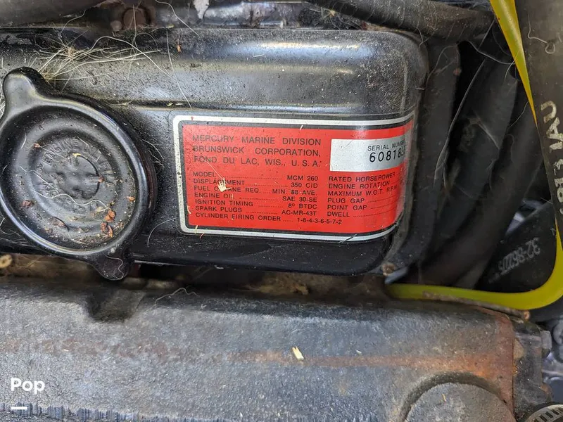 Slide: The Image of Carver Yachts Santa Cruz 2667 Cabin Cruiser 1982 - 13855724