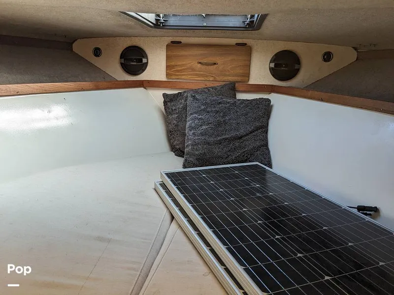 Slide: The Image of Carver Yachts Santa Cruz 2667 Cabin Cruiser 1982 - 13855734