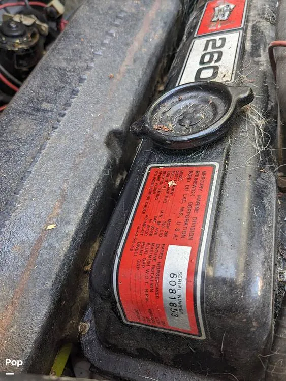 Slide: The Image of Carver Yachts Santa Cruz 2667 Cabin Cruiser 1982 - 13855738