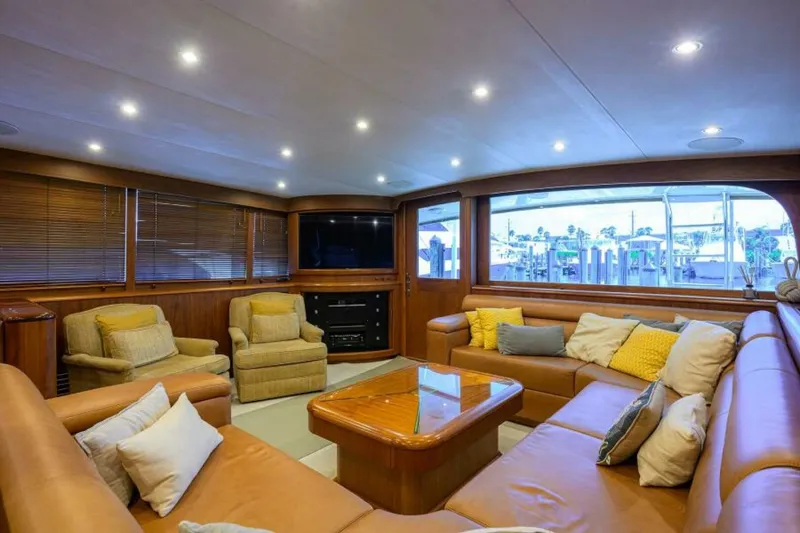 Slide: The Image of Salon 2004 Merritt 72 Convertible Business Stinks - 5406081