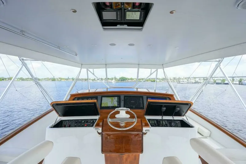 Slide: The Image of Flybridge 2004 Merritt 72 Convertible Business Stinks - 7650831