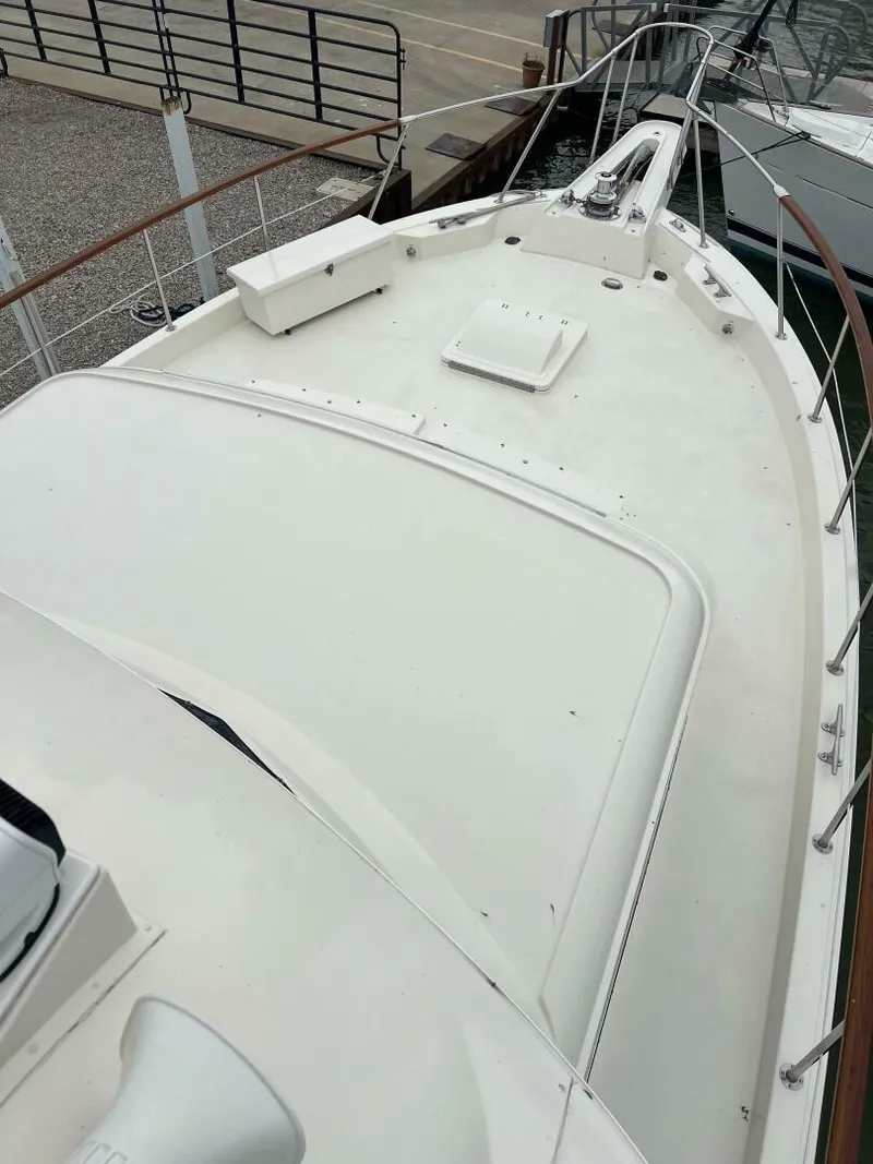 Slide: The Image of Hatteras 61 CPMY 1984 - 5406972