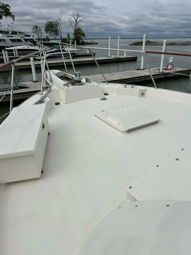 Slide: The Image of Hatteras 61 CPMY 1984 - 5406974