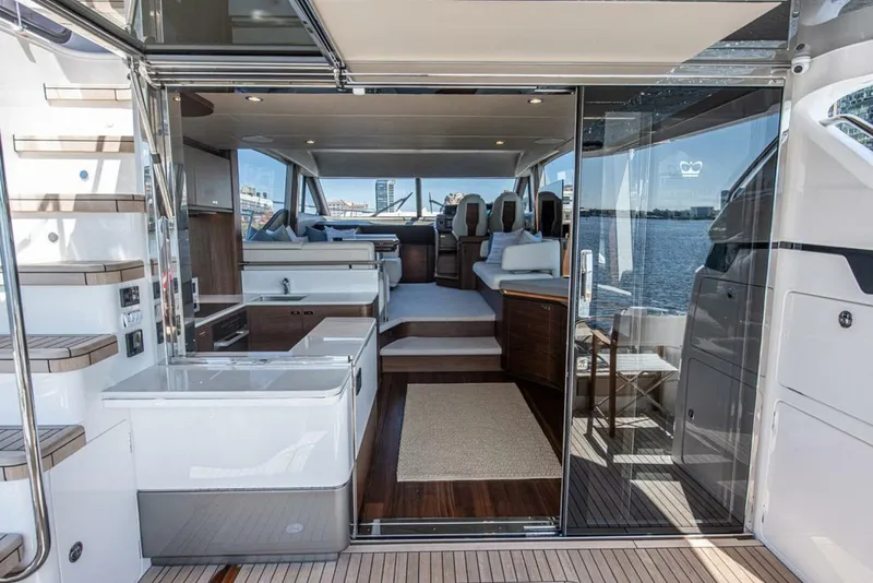 Slide: The Image of Aft Deck - 5407490