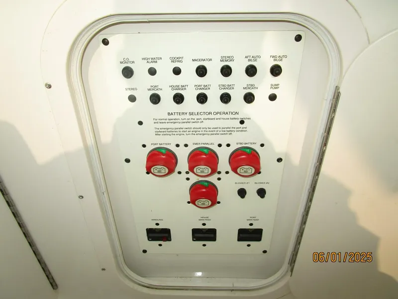 Slide: The Image of 29' Chaparral electrical panel2 - 5407587
