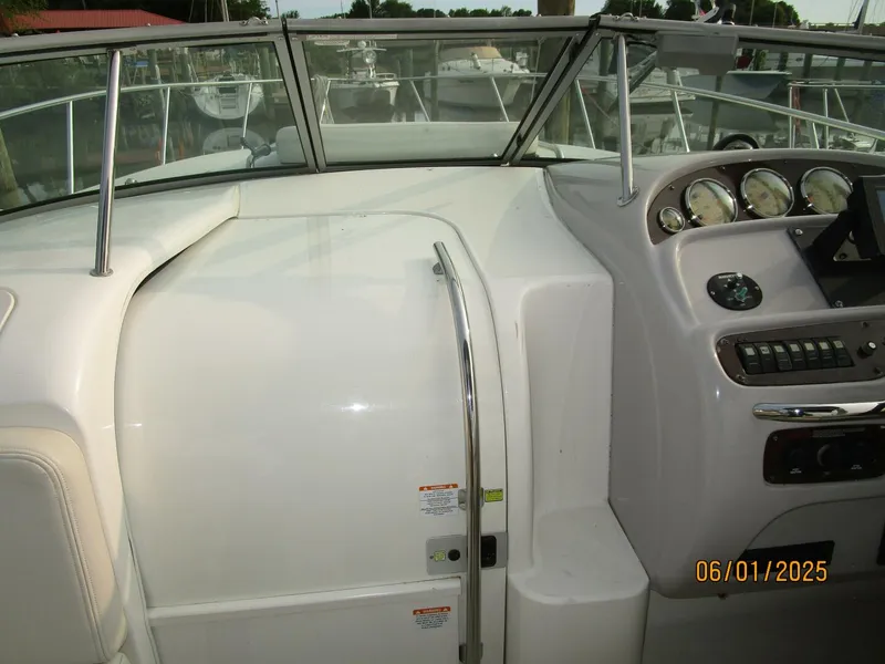 Slide: The Image of 29' Chaparral windshield pass-thru step - 5407620