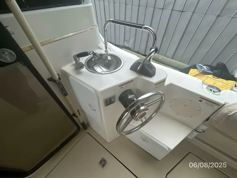 Slide: The Image of 28' Cutwater cockpit starboard forward - 5407984