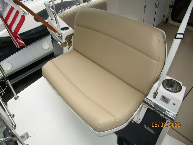 Slide: The Image of 28' Cutwater cockpit seating2 - 5407981
