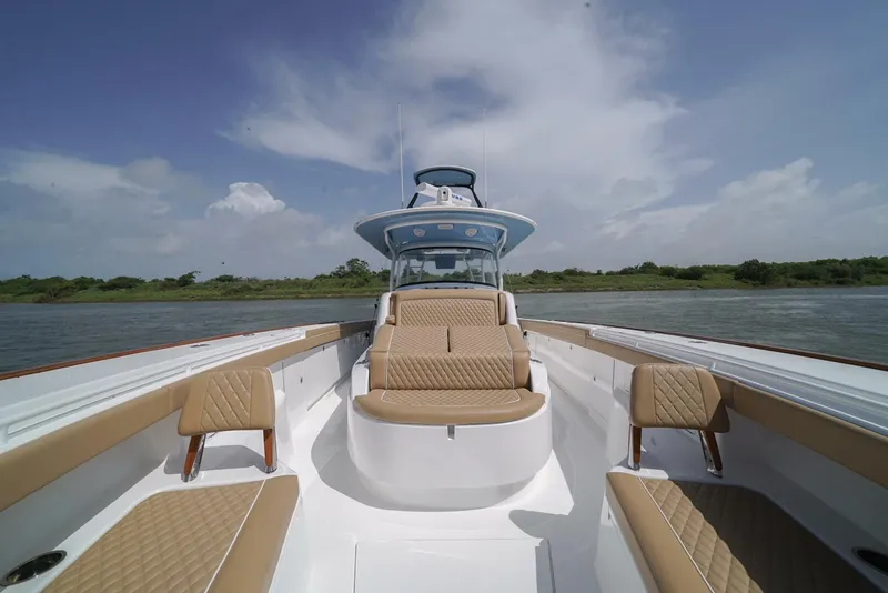 Slide: The Image of 2024 Valhalla Boatworks V46  - 5408328