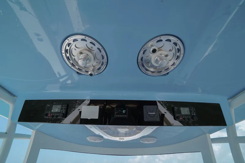 Slide: The Image of 2024 Valhalla Boatworks V46  - 5408312