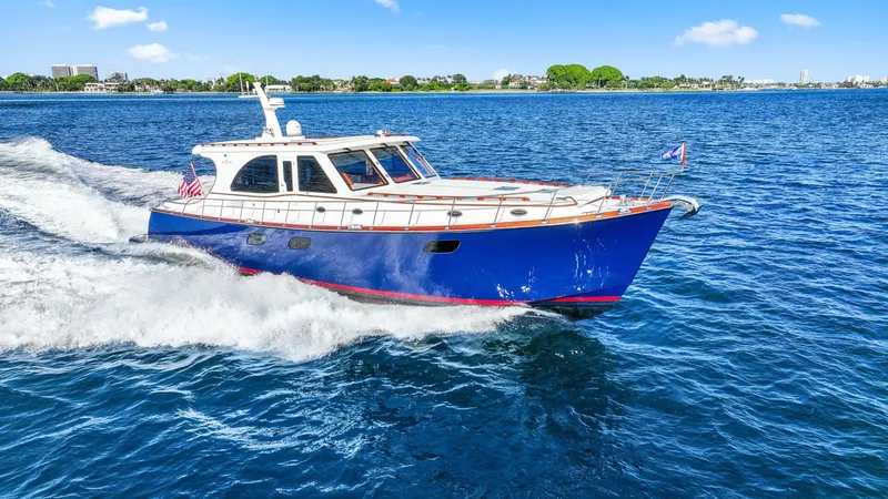 Slide: The Image of Vicem 65 Classic For Sale Running Shot Forward - 5408817