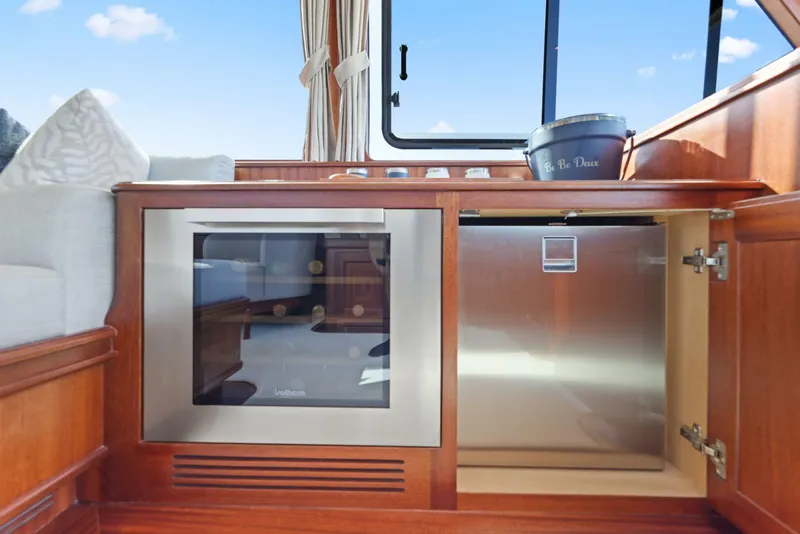 Slide: The Image of Vicem 65 Classic For Sale Salon Refrigerator and Wine Cooler - 5408836