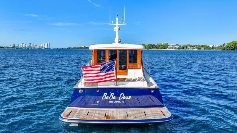 Slide: The Image of Vicem 65 Classic For Sale Stern - 5408808