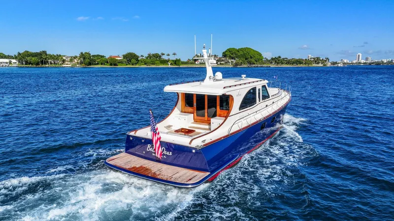 Slide: The Image of Vicem 65 Classic For Sale Aft Starboard Quarter - 5408815