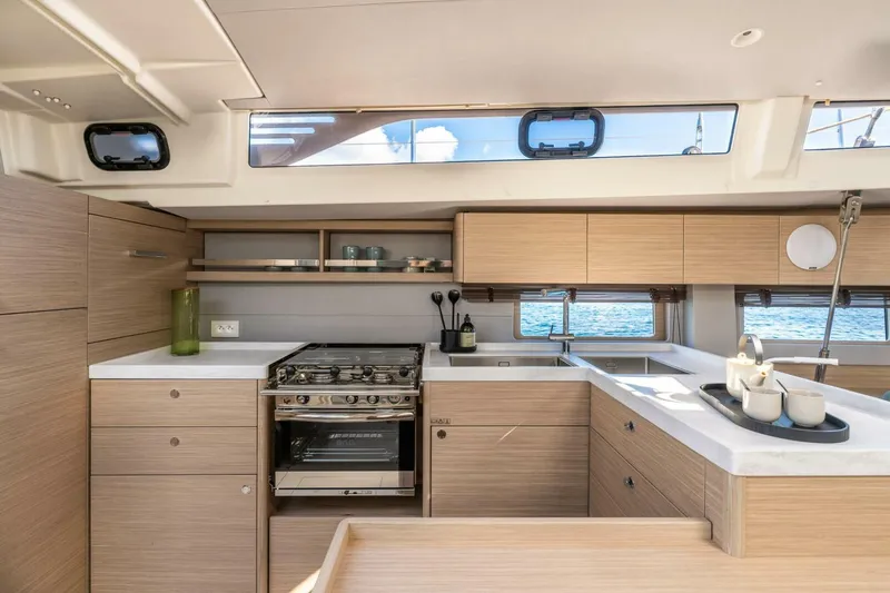 Slide: The Image of Beneteau Oceanis 52 - 5828976