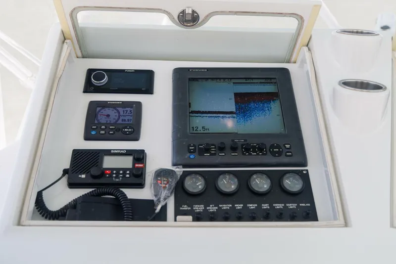 Slide: The Image of 2014 Blackwell 62 Convertible - 5474510