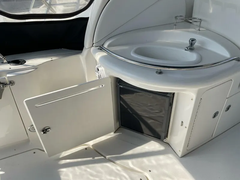 Slide: The Image of Sea Ray 340 Sundancer 2006 - 5409515