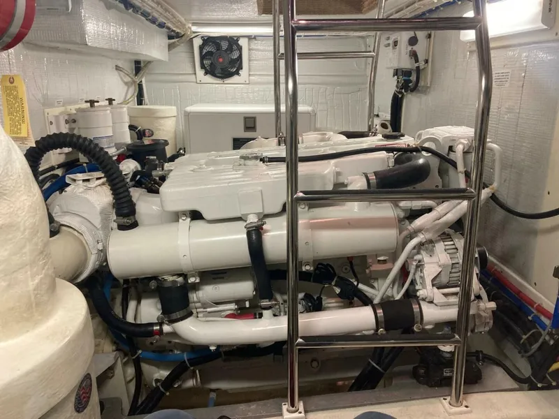 Slide: The Image of main engine - 5410132