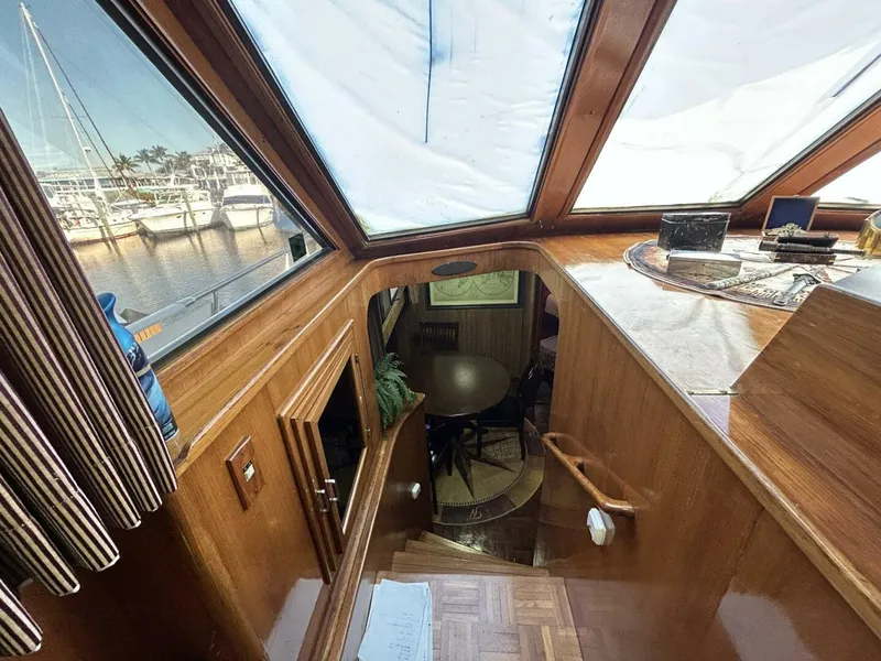 Slide: The Image of Jefferson Marquessa 52 Standard Deckhouse 1988 - 5410192