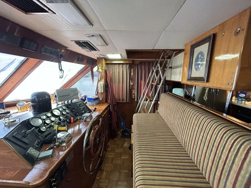 Slide: The Image of Jefferson Marquessa 52 Standard Deckhouse 1988 - 5410190