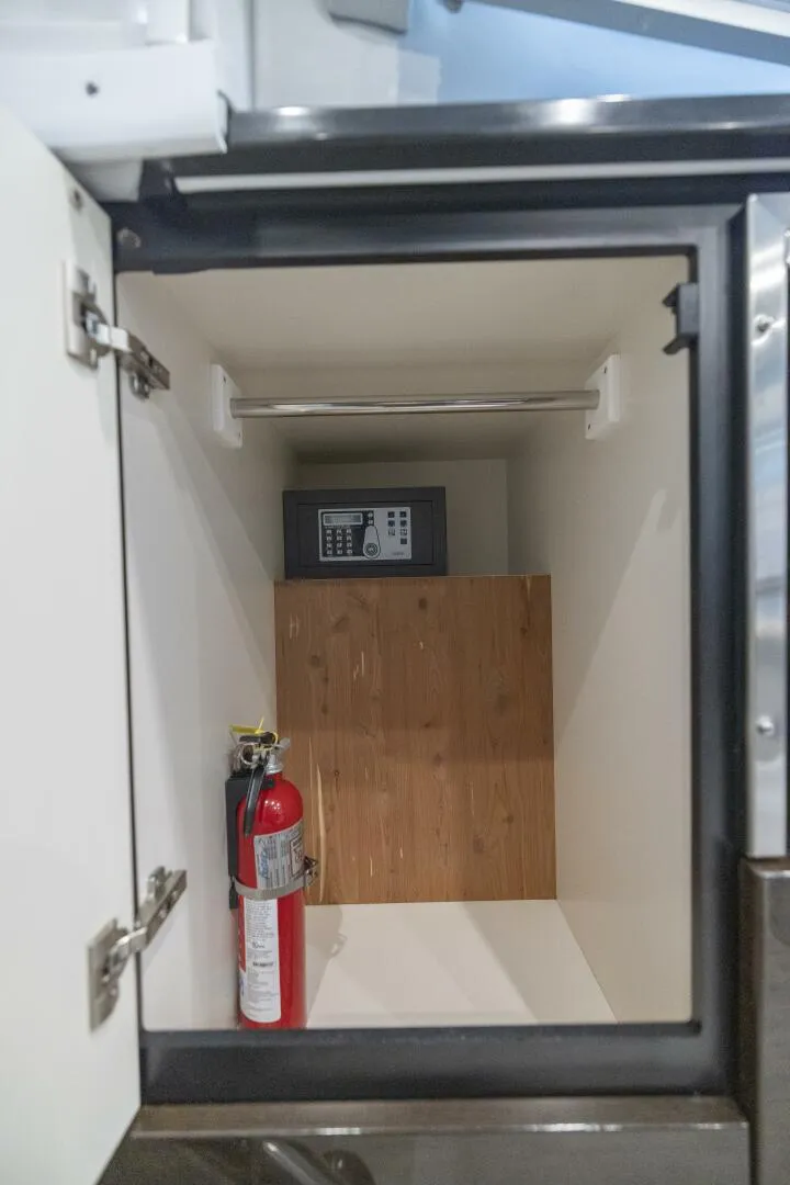 Slide: The Image of Formula 43 2019 - 5410434