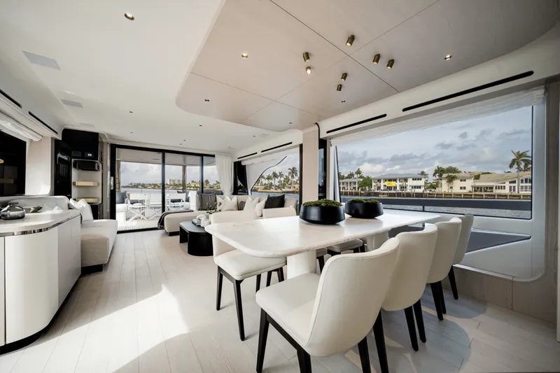 Slide: The Image of Azimut Fly 78 2026 - 5506493