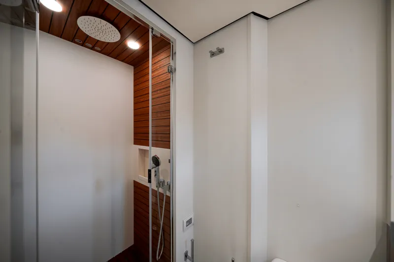 Slide: The Image of Azimut Fly 78 2026 - 5506514