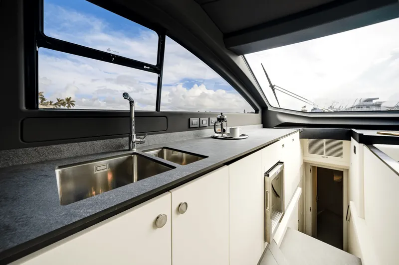 Slide: The Image of Azimut Fly 78 2026 - 5506526