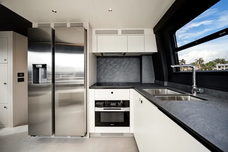 Slide: The Image of Azimut Fly 78 2026 - 5506528