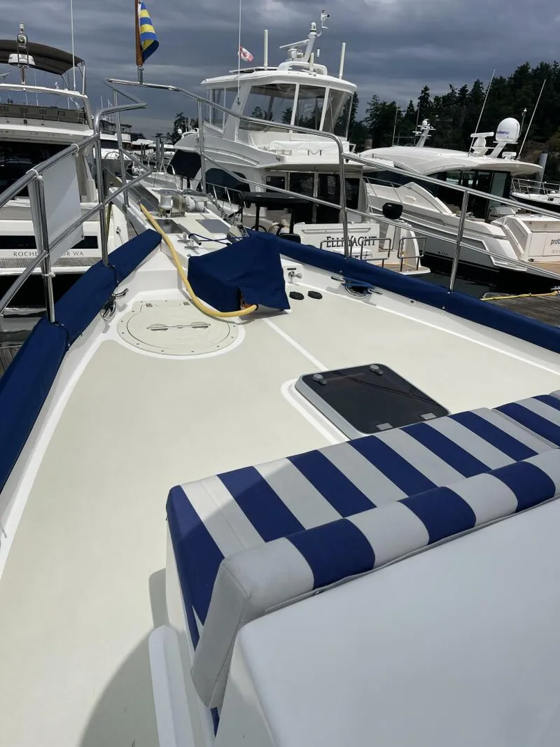 Slide: The Image of Foredeck 1 - 5411305