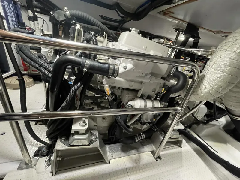 Slide: The Image of Engine roo 2 - 5411315