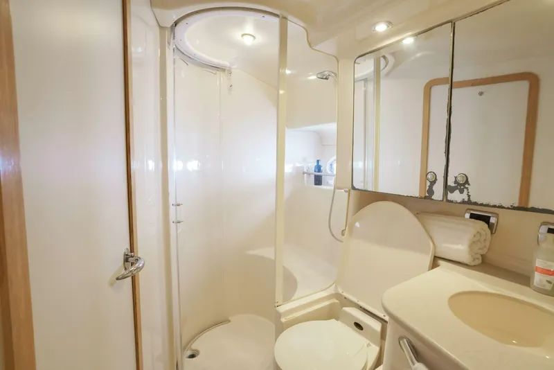 Slide: The Image of Sea Ray 460 Sundancer 2003 - 5411944