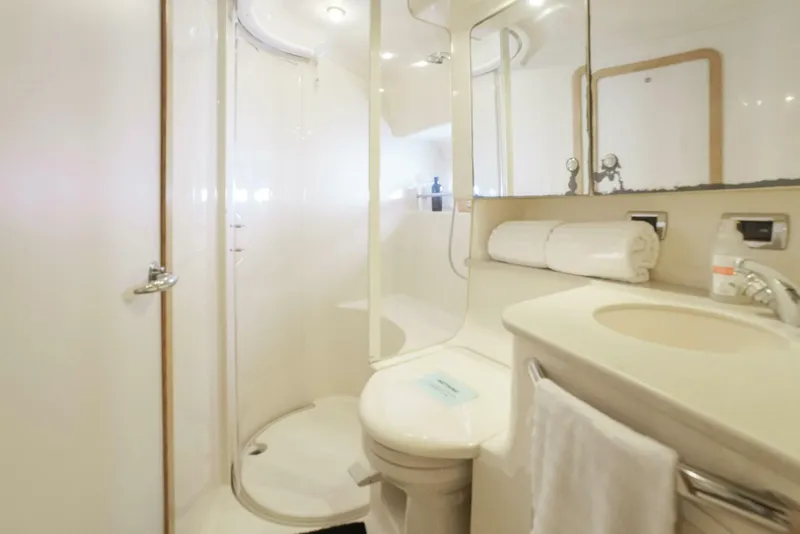 Slide: The Image of Sea Ray 460 Sundancer 2003 - 5411956