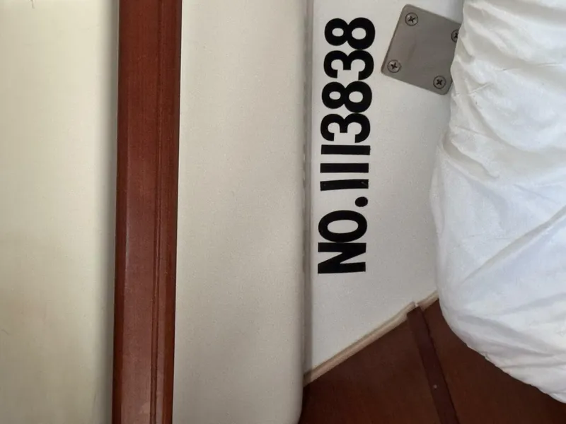 Slide: The Image of Beneteau 361 2001 - 5421100