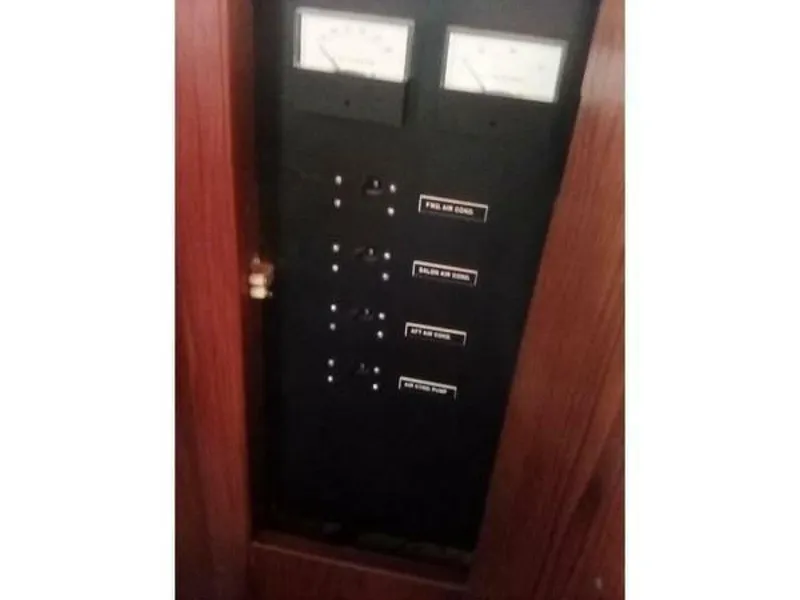 Slide: The Image of 55 ft Sea Ranger  1983 MKII Pilothouse Flybridge Trawler - 5413511