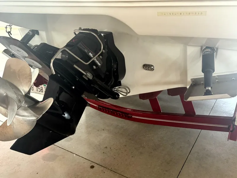 Slide: The Image of Crownline Boats 285 SS 2015 - 5472167